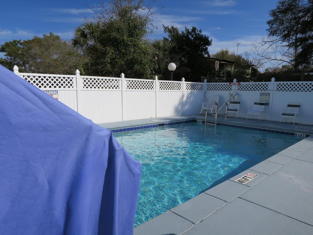 Executive Inn - Panama City Beach Upper Grand Lagoon Extérieur photo