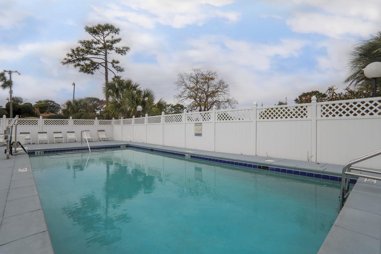 Executive Inn - Panama City Beach Upper Grand Lagoon Extérieur photo